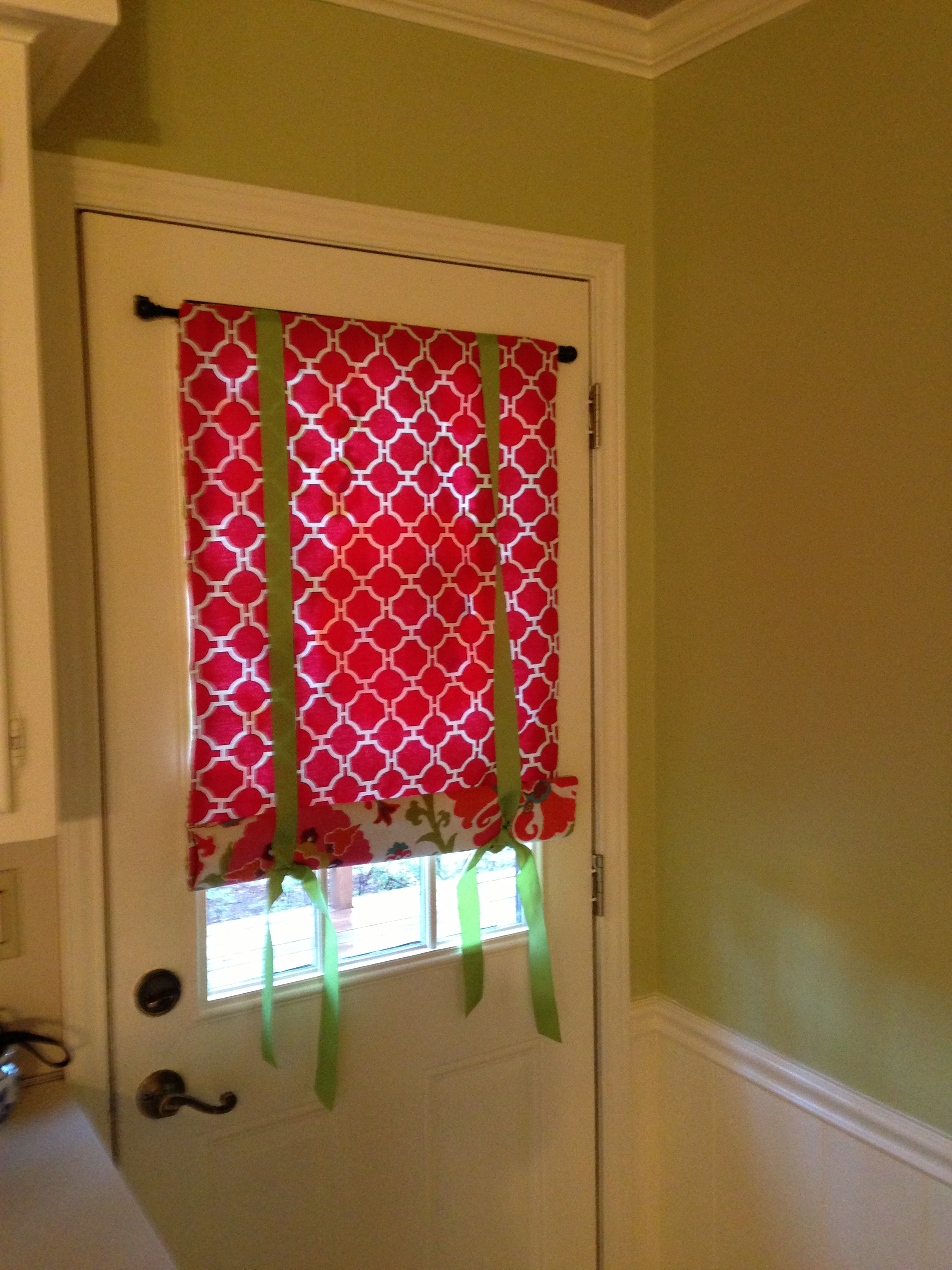 Small Kitchen Window Curtains